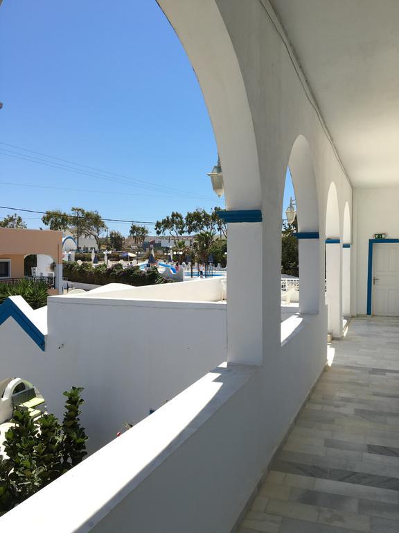 Hotel Lodos Karterados  Bagian luar foto