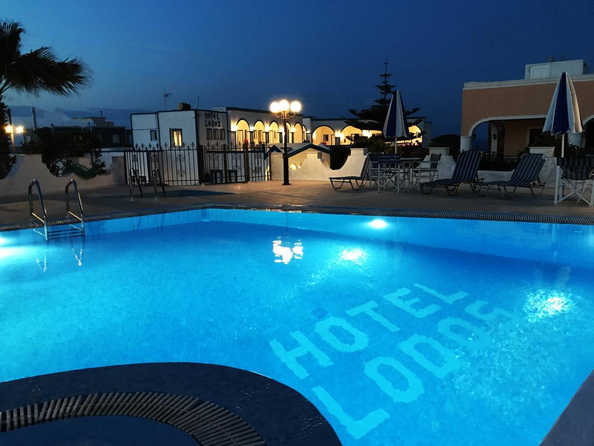 Hotel Lodos Karterados  Bagian luar foto